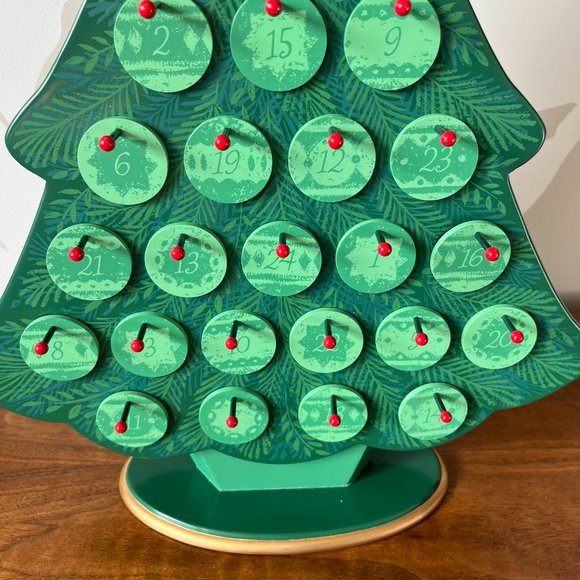 Hallmark 2005 "Christmas At Last!" Countdown Advent Calendar Tree Mini Ornaments - Picture 7 of 15